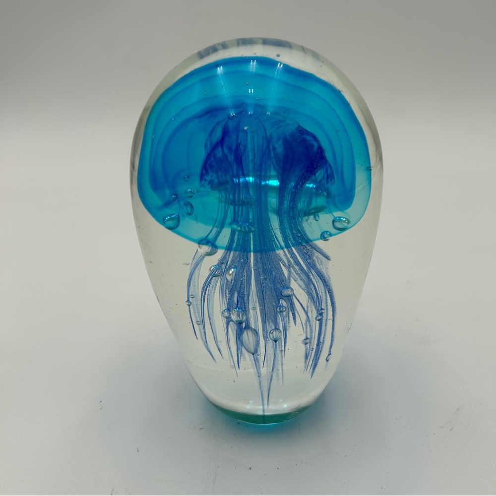 Large Handblown Jellyfish Paperweight - Picture 4 of 9